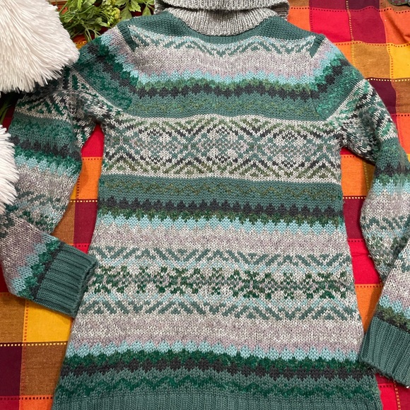 Maurices Green button down sweater - Picture 9 of 13